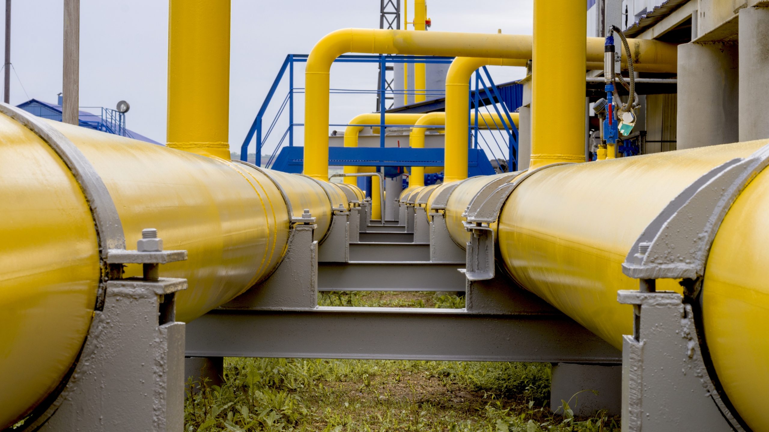 Protecting Pipelines: A Look at Effective Coating Techniques
